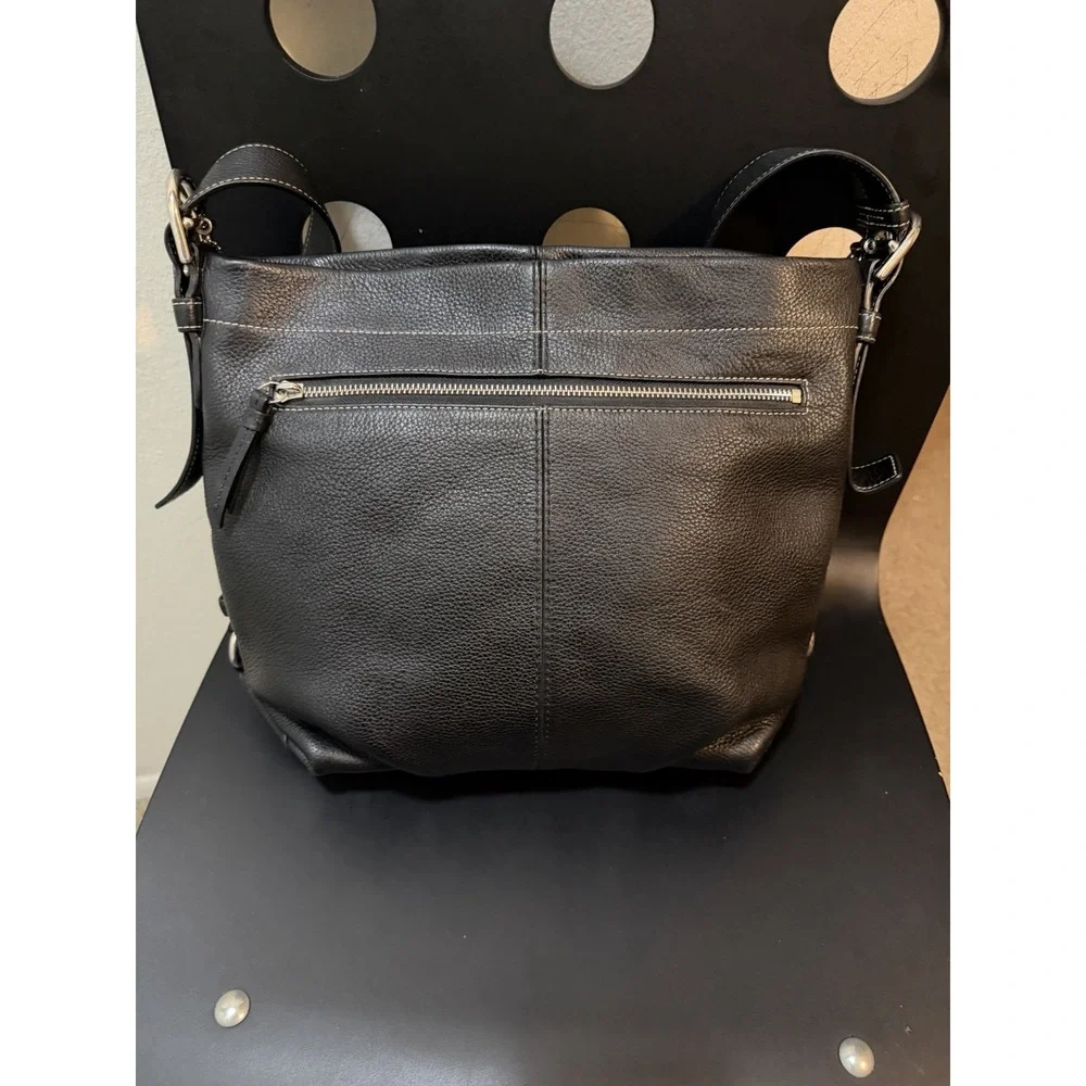 Coach Vintage Early 2000s F15064 Black Leather Shoulder Crossbody Bag Y2K